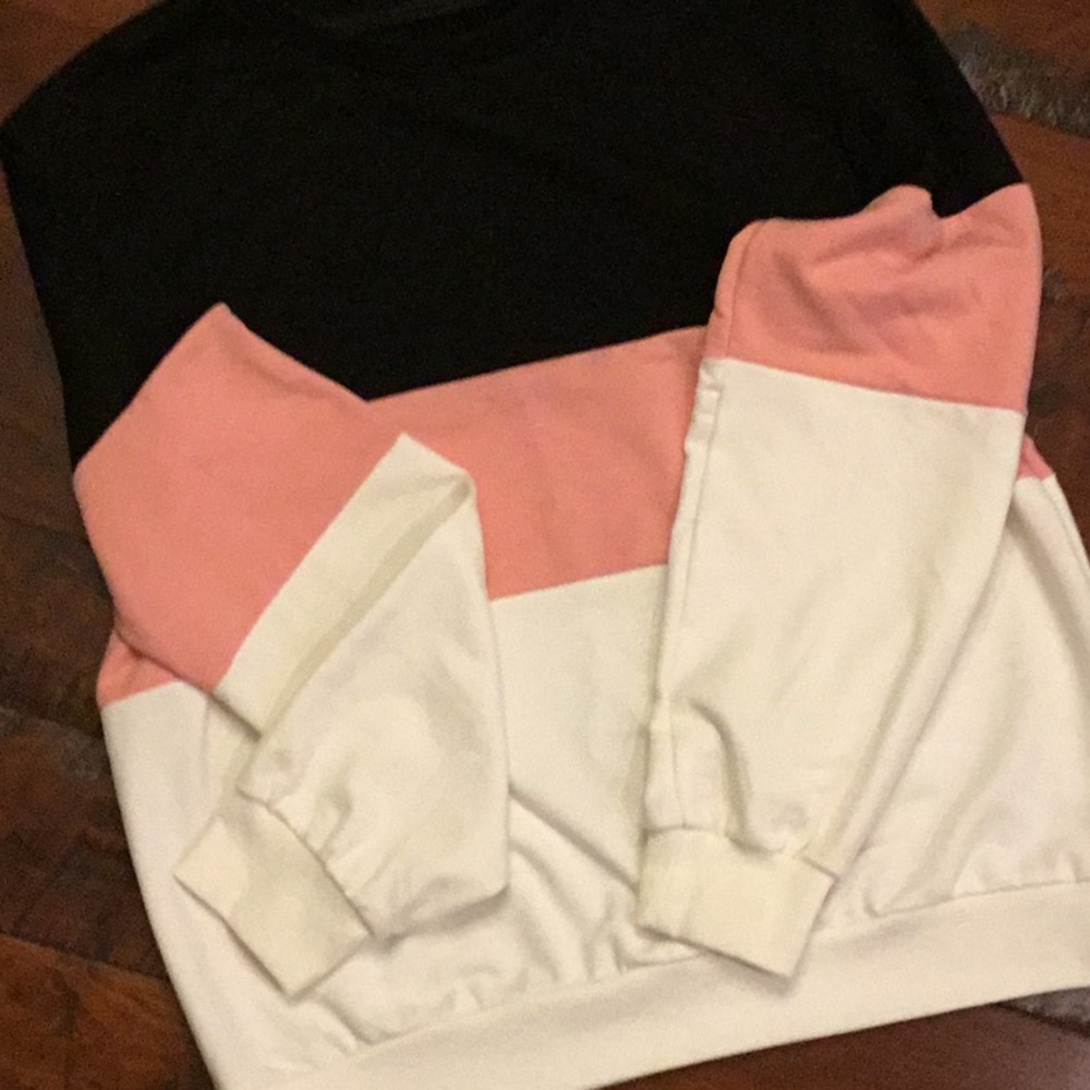 Women’s Petite top